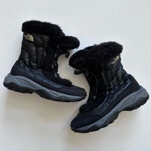 The North Face Girls Goose Down Boots Size 2